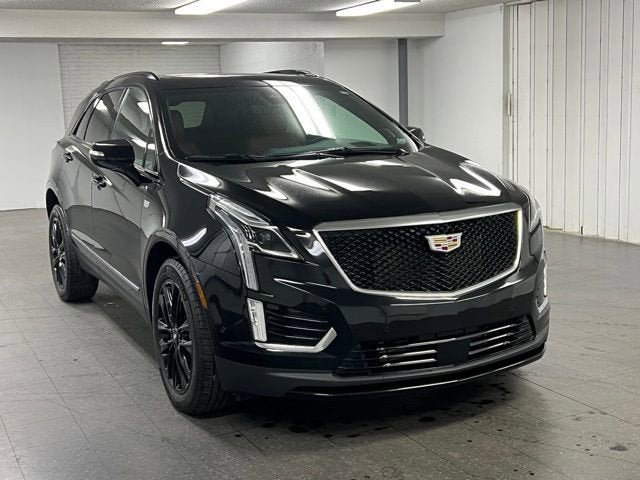 Certified 2023 Cadillac XT5 Sportv w/ Technology Package AWD/4WD image 7