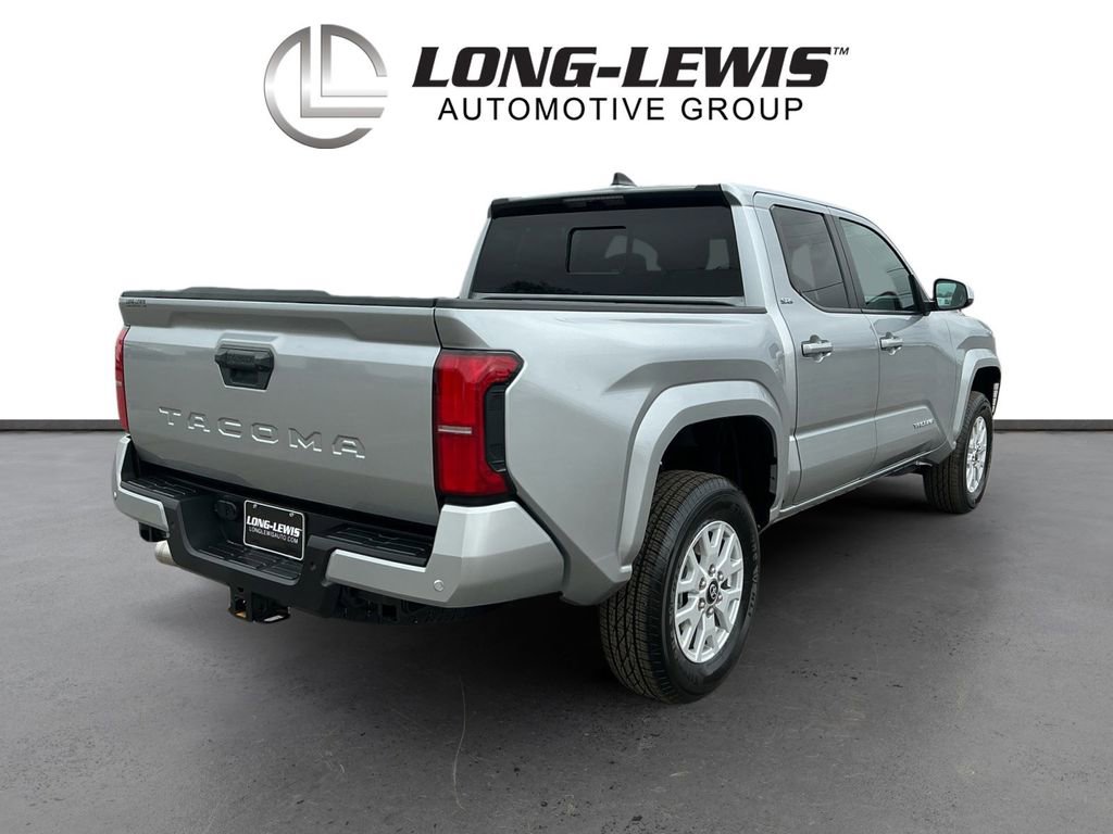 Used 2024 Toyota Tacoma SR5 w/ SR5 Upgrade Package image 7