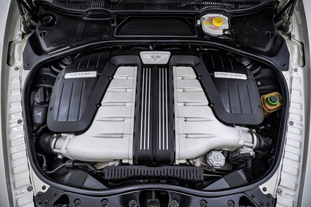 Used 2014 Bentley Flying Spur W12 AWD/4WD image 31