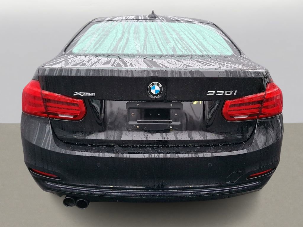 Used 2017 BMW 330i xDrive Sedan image 5