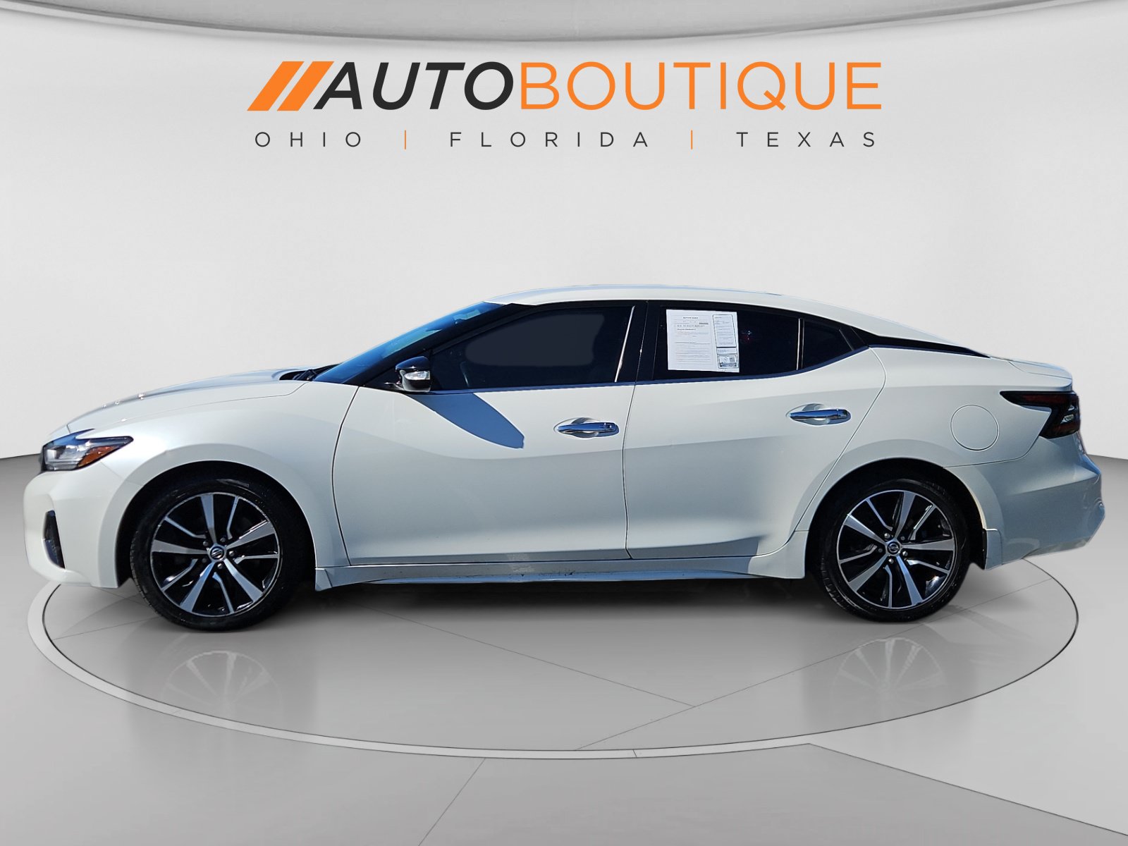 Used 2021 Nissan Maxima 3.5 SV w/ Floor Mat Group FWD image 2