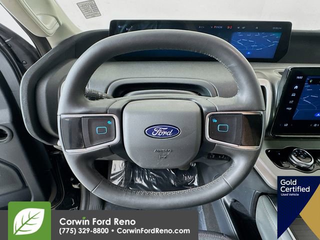 Certified 2025 Ford Expedition Active image 14