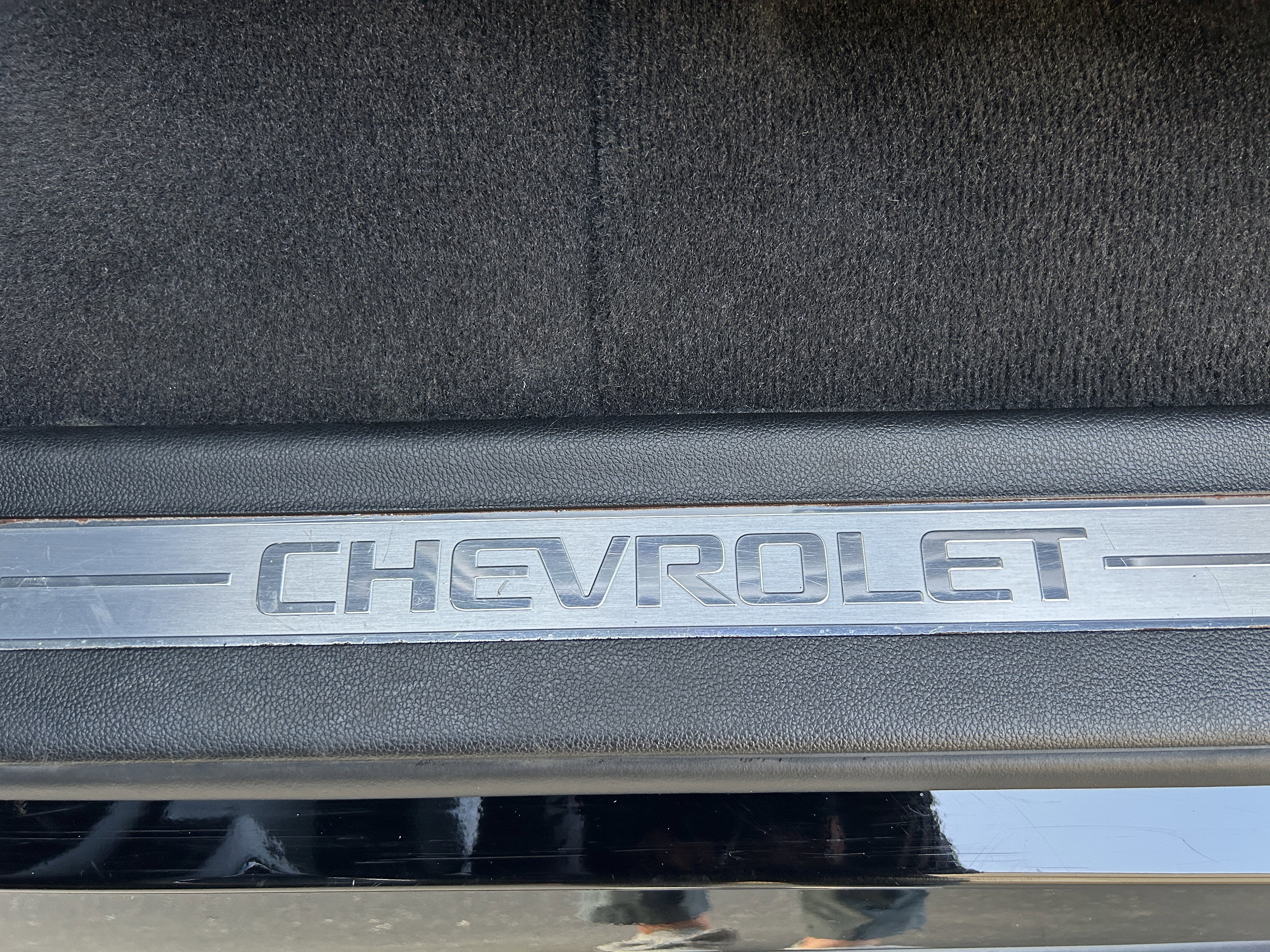 Used 2019 Chevrolet Suburban Premier image 34