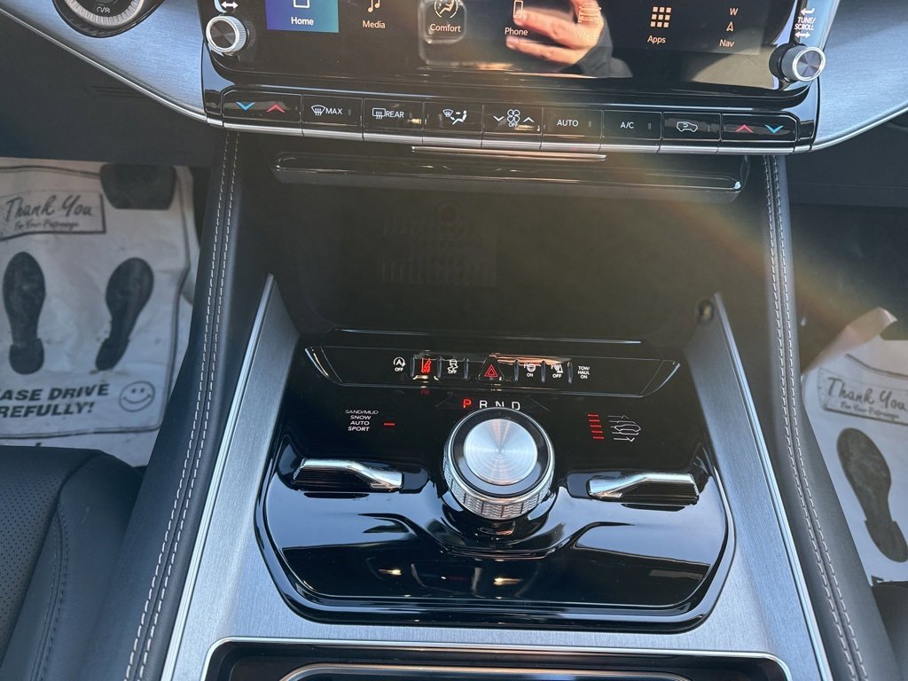 New 2026 Jeep Grand Wagoneer Limited image 18