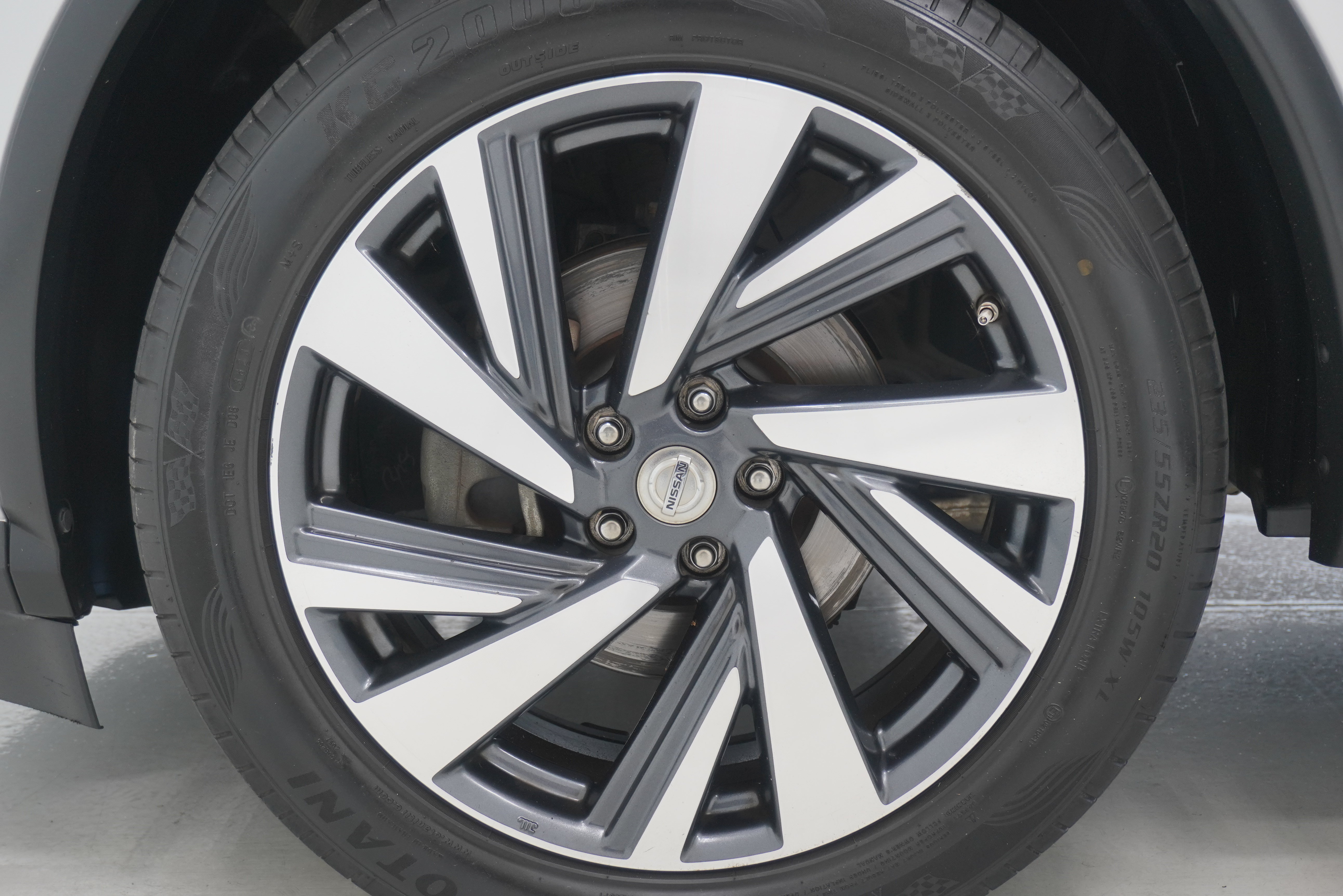 Used 2015 Nissan Murano Platinum FWD image 29
