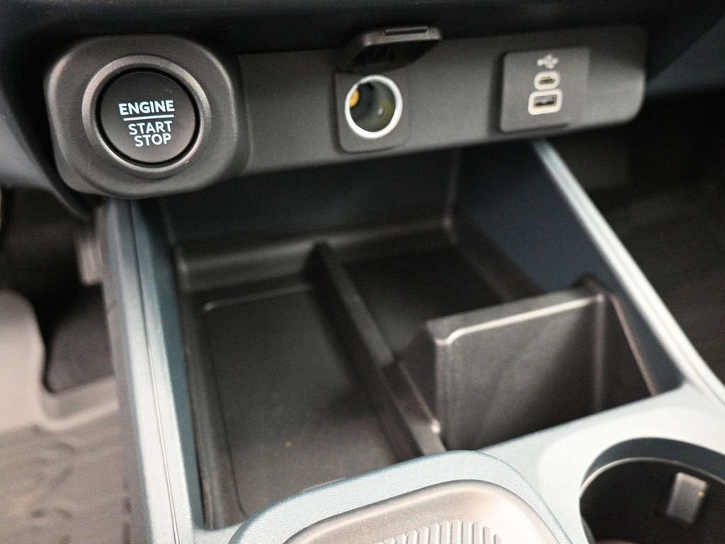 New 2025 Ford Maverick Lobo image 15