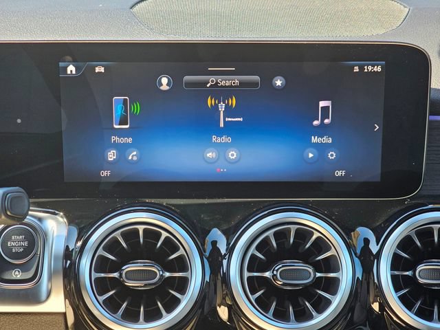 New 2026 Mercedes-Benz GLB 250 4MATIC image 32