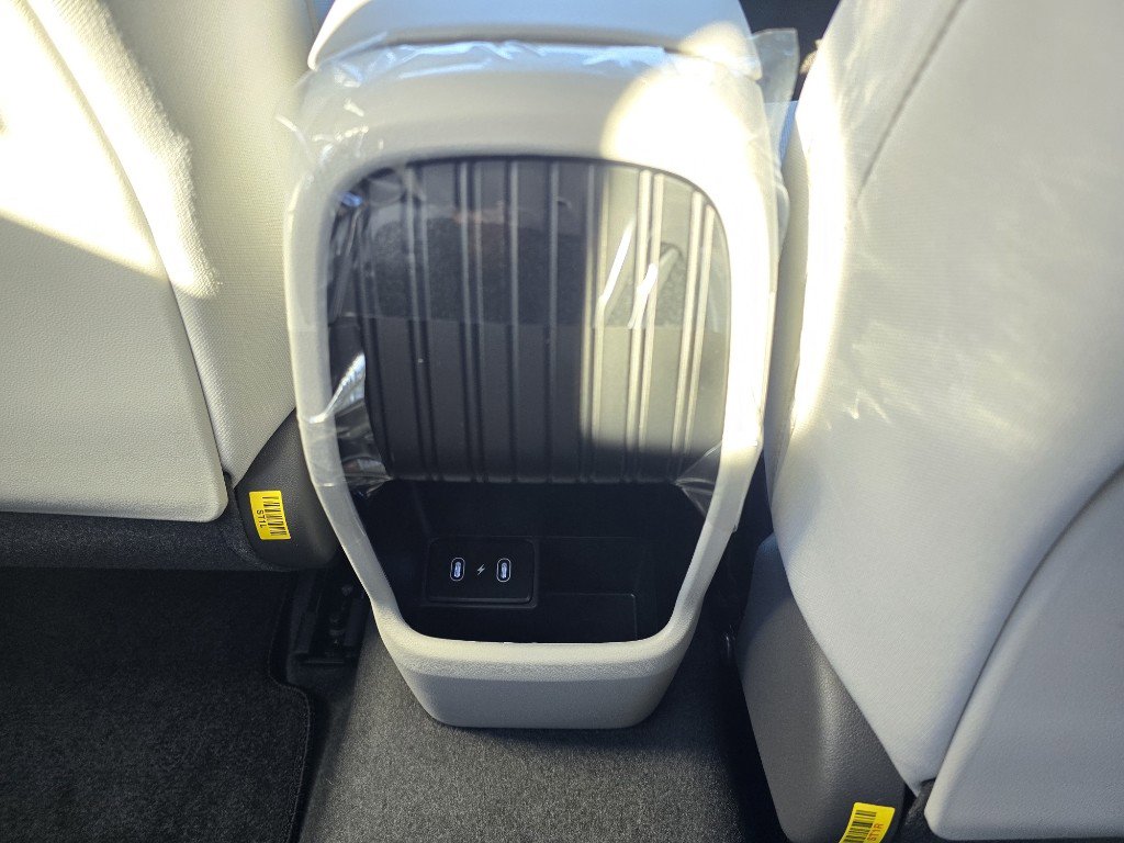 New 2026 Hyundai Kona SE image 29