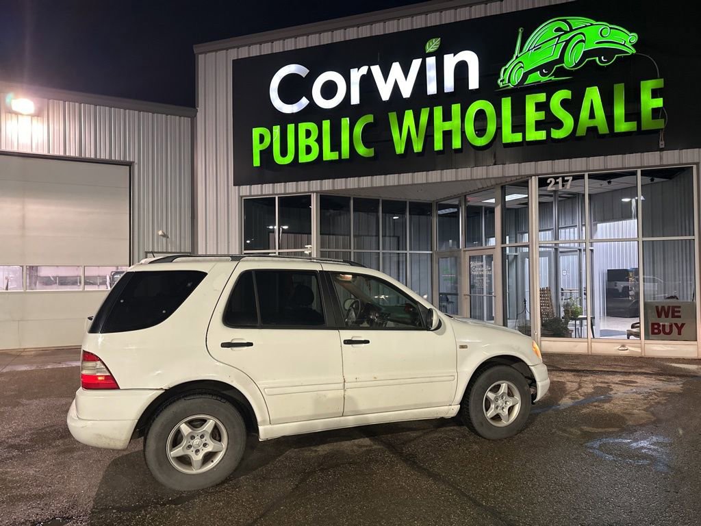 Used 2000 Mercedes-Benz ML 320 4MATIC image 12