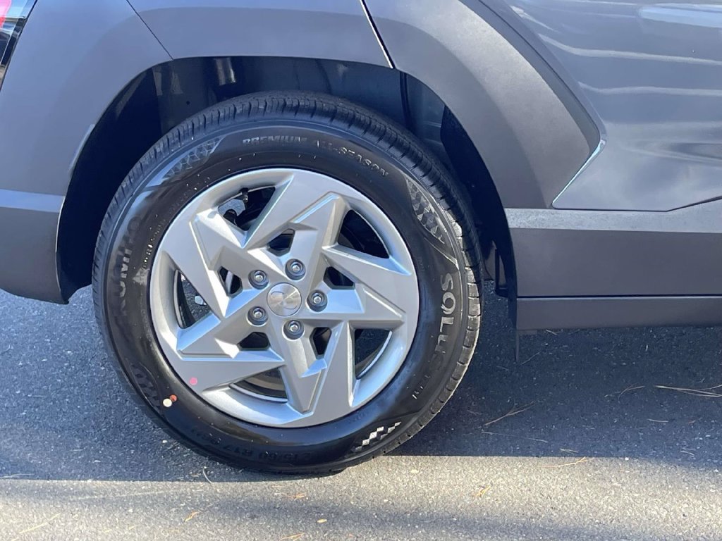 New 2026 Hyundai Kona SE FWD image 6