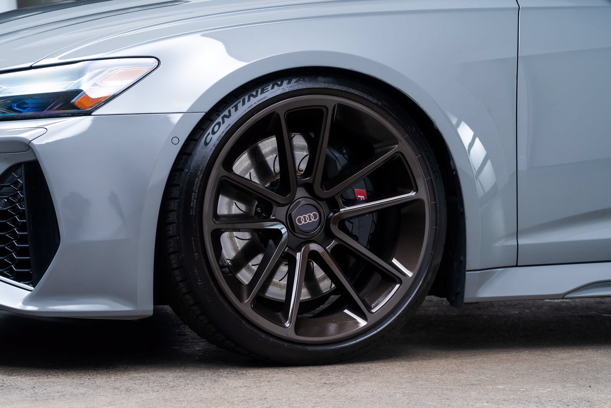 Used 2021 Audi RS 6 AWD/4WD image 5