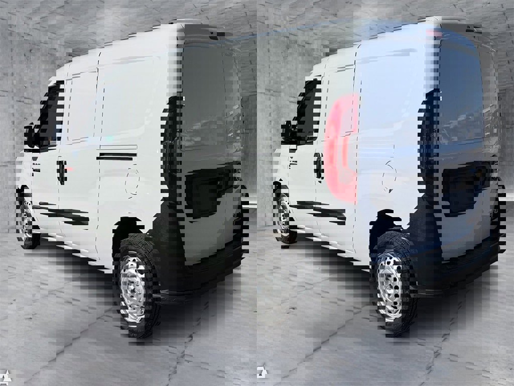 Used 2018 RAM ProMaster City Tradesman image 4