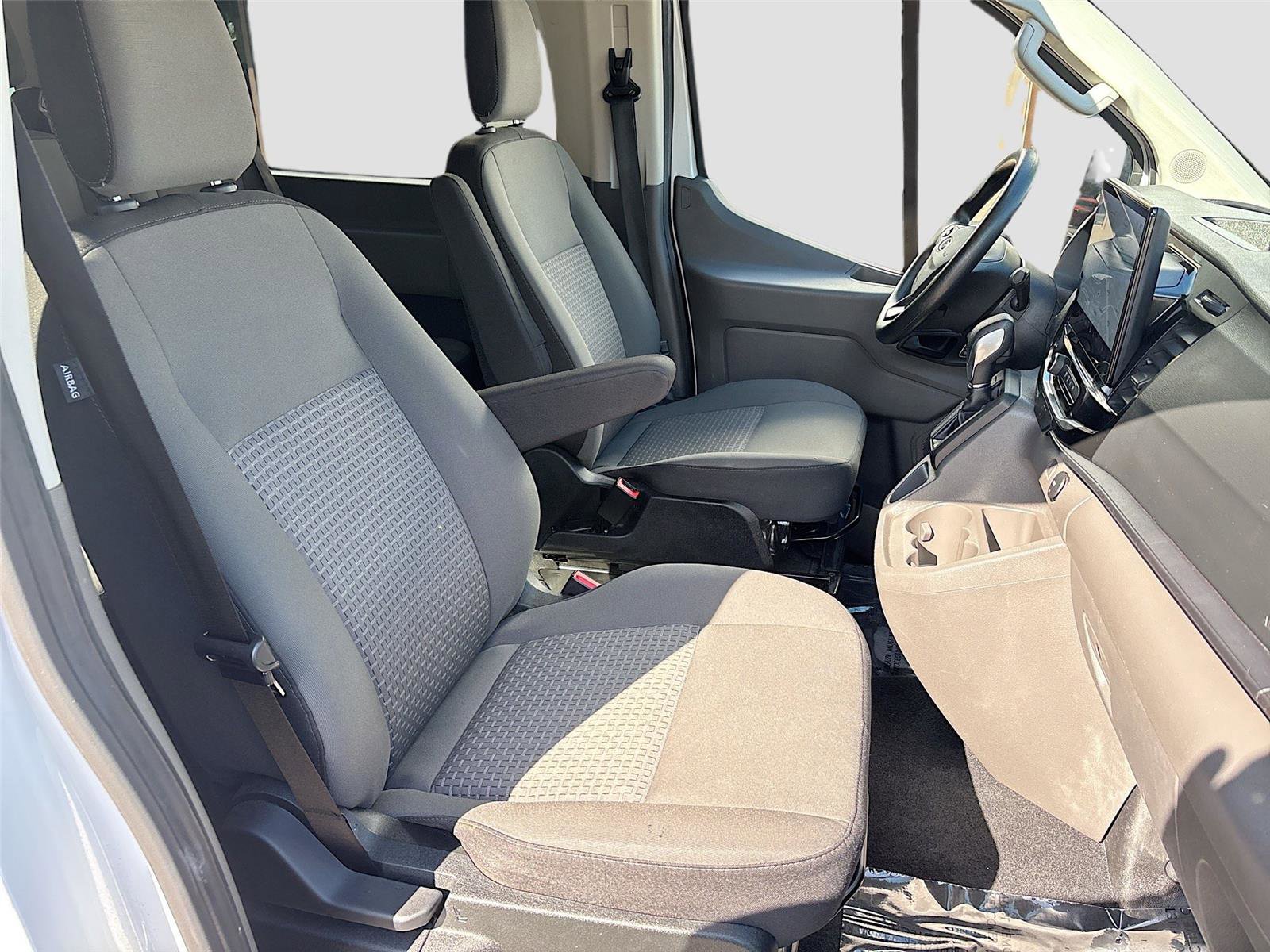 Used 2024 Ford Transit 350 XLT RWD image 30