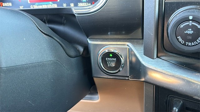 Used 2022 Ford F150 Lariat w/ Equipment Group 502A High image 13