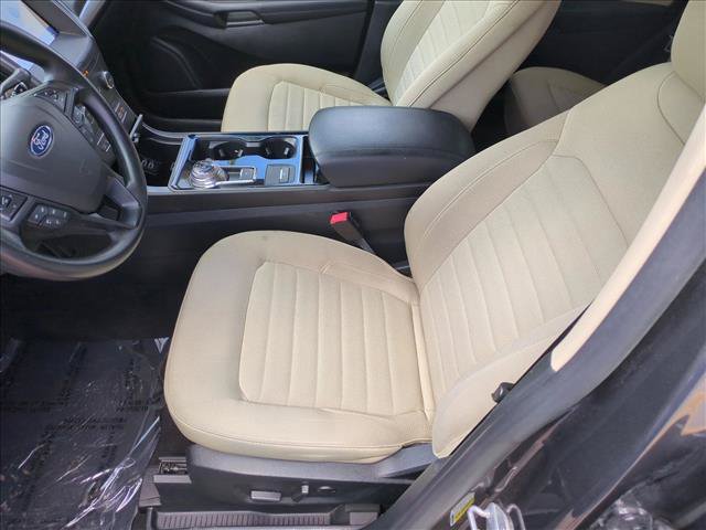 Used 2020 Ford Edge SE AWD/4WD image 15