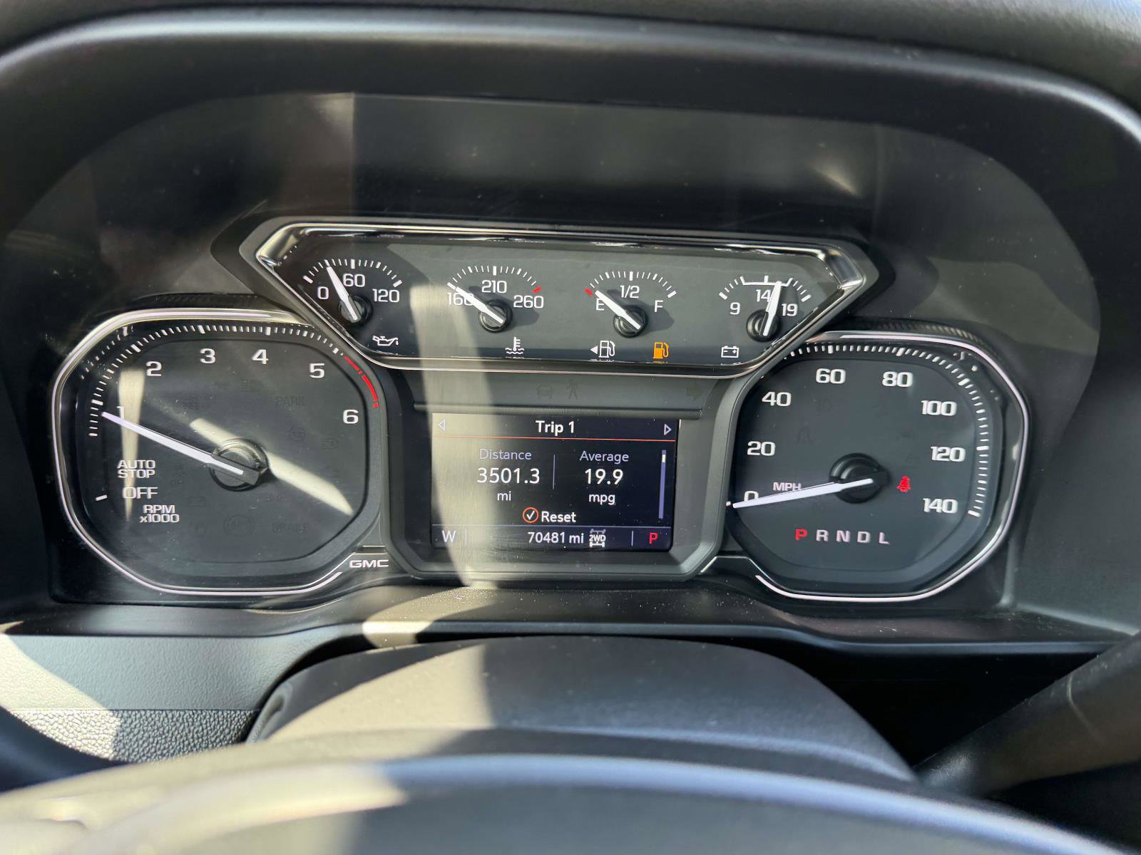 Certified 2021 GMC Sierra 1500 AT4 w/ AT4 Preferred Package AWD/4WD image 21