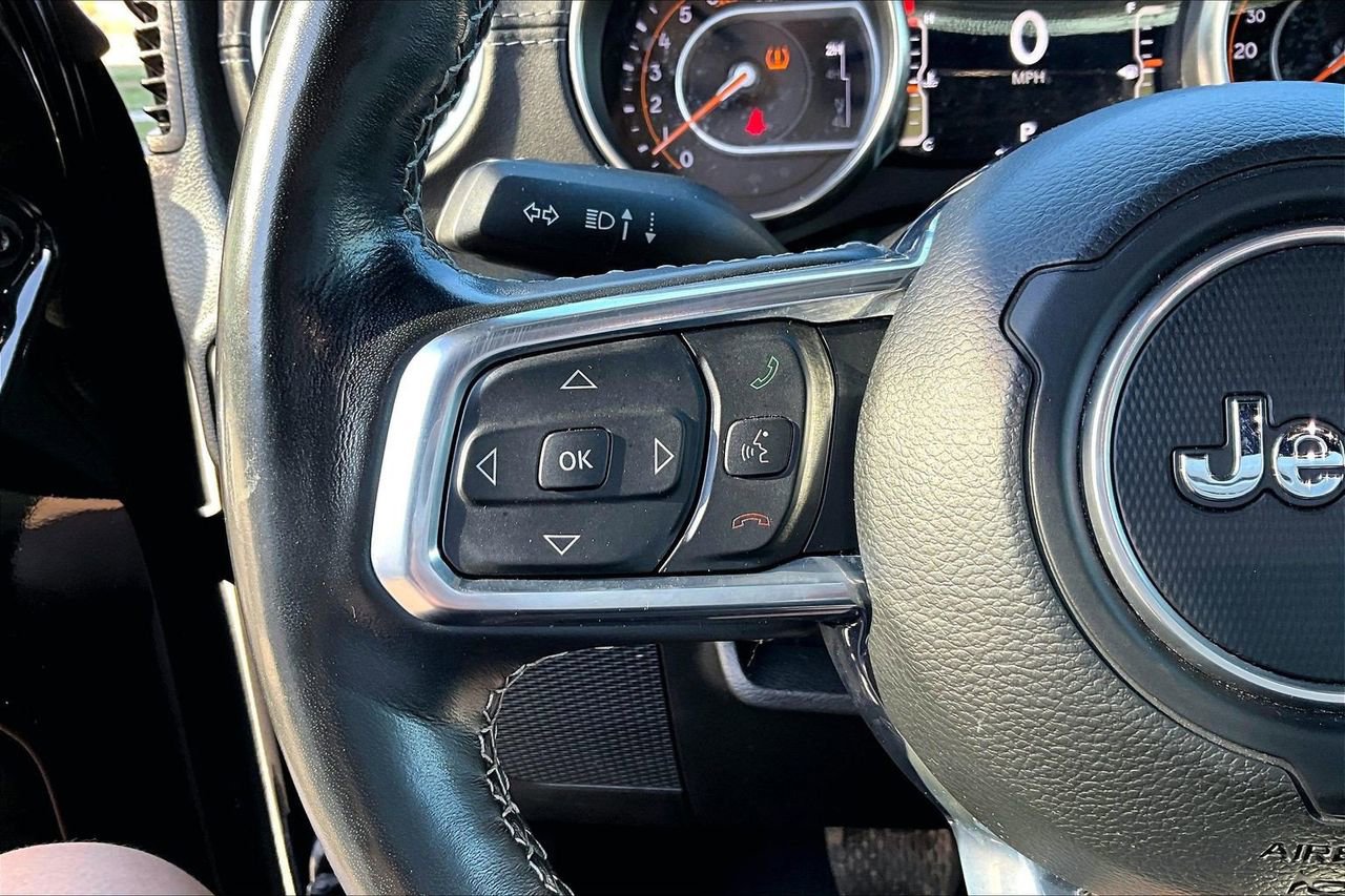 Certified 2023 Jeep Wrangler Sahara w/ Cold Weather Group image 29