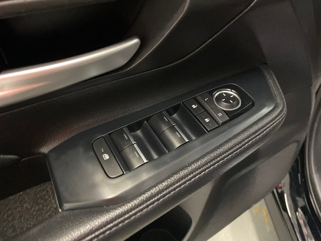 Used 2024 Toyota Grand Highlander FWD image 12