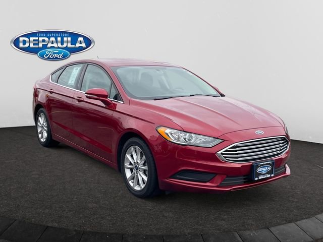 Used 2017 Ford Fusion SE image 9