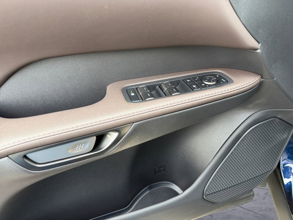 Used 2026 Lexus RX 450h AWD w/ Convenience Package image 23