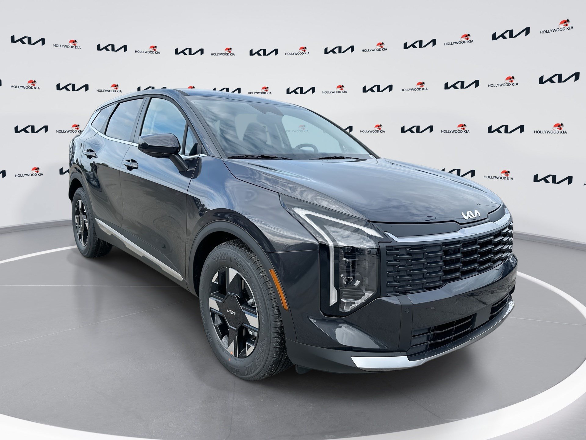 New 2026 Kia Sportage LX FWD image 1