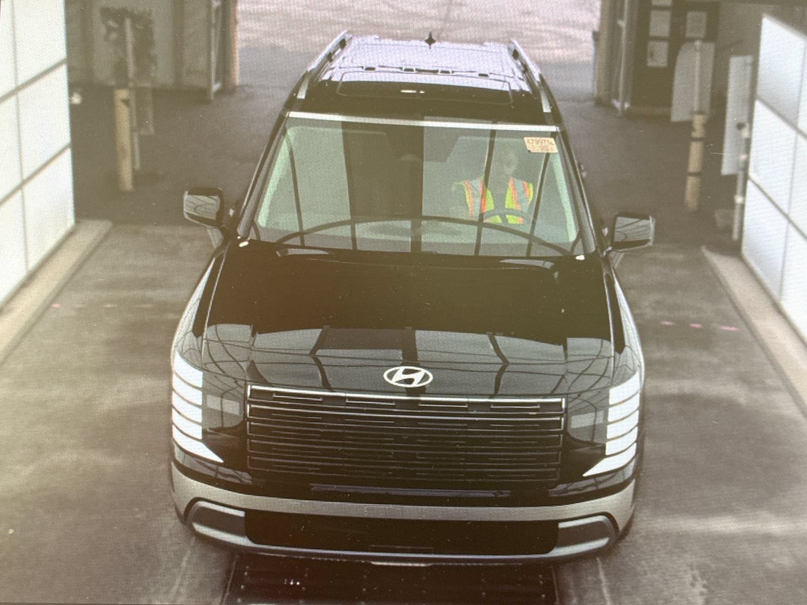 Used 2026 Hyundai Palisade Limited AWD/4WD image 16