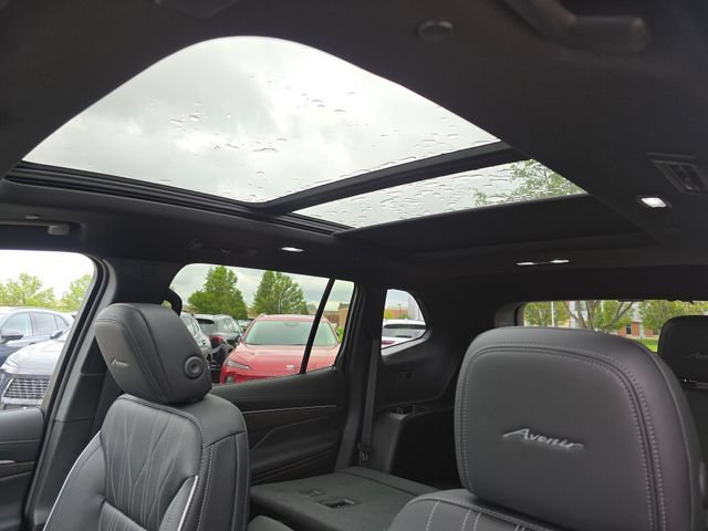 New 2026 Buick Enclave Avenir w/ Super Cruise Package AWD/4WD image 5