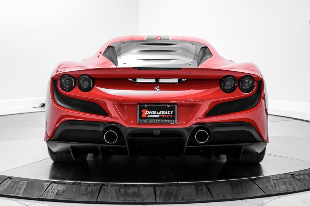 Used 2020 Ferrari F8 Tributo RWD image 12