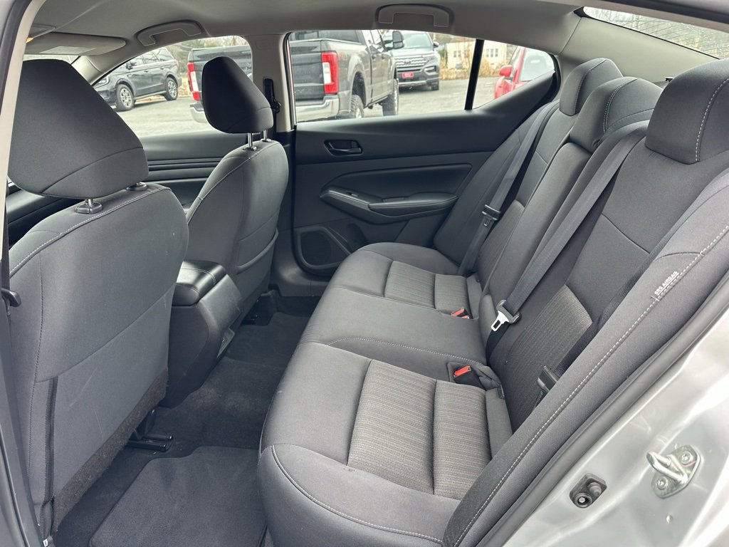 Used 2024 Nissan Altima 2.5 SV image 20