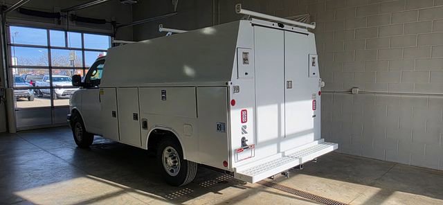 New 2026 Chevrolet Express 3500 w/ Power Convenience Package image 3