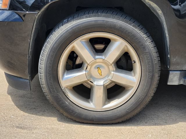 Used 2011 Chevrolet Avalanche LT w/ Texas Edition RWD image 10