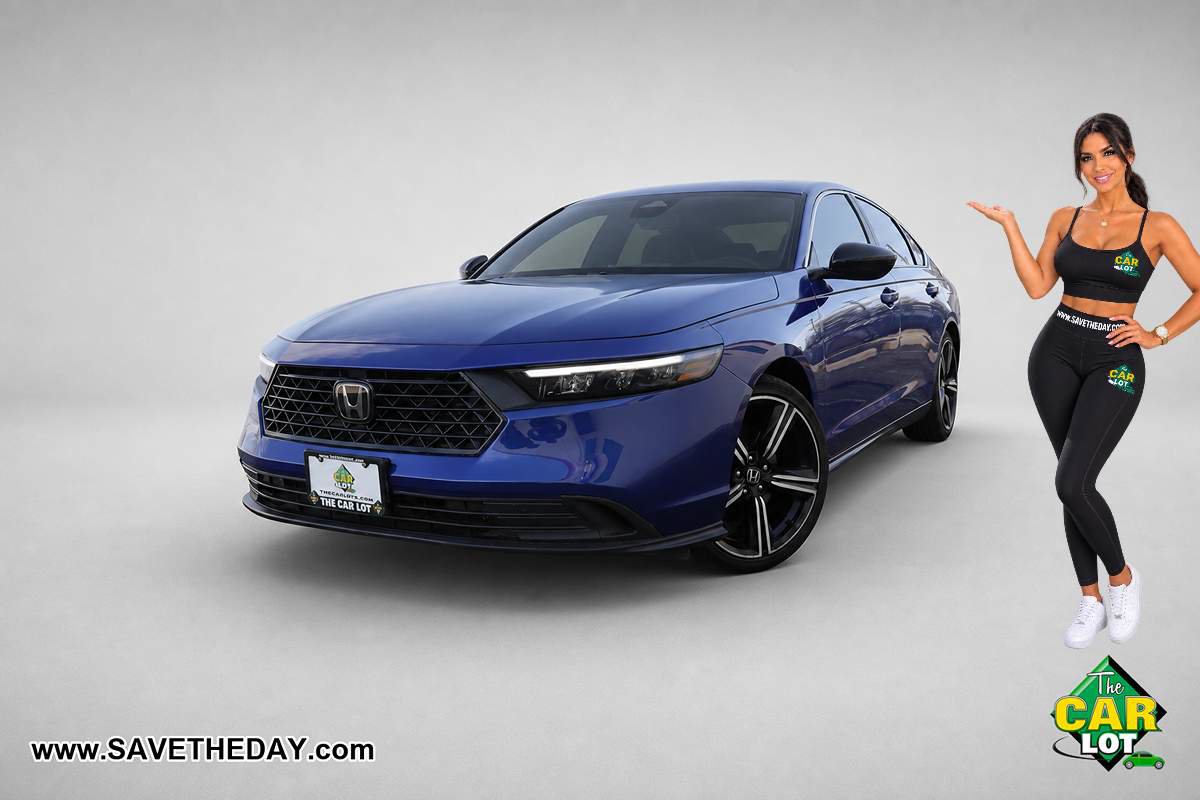 Used 2023 Honda Accord Sport image 1