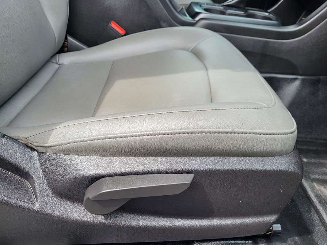 Used 2018 Chevrolet Colorado W/T AWD/4WD image 28