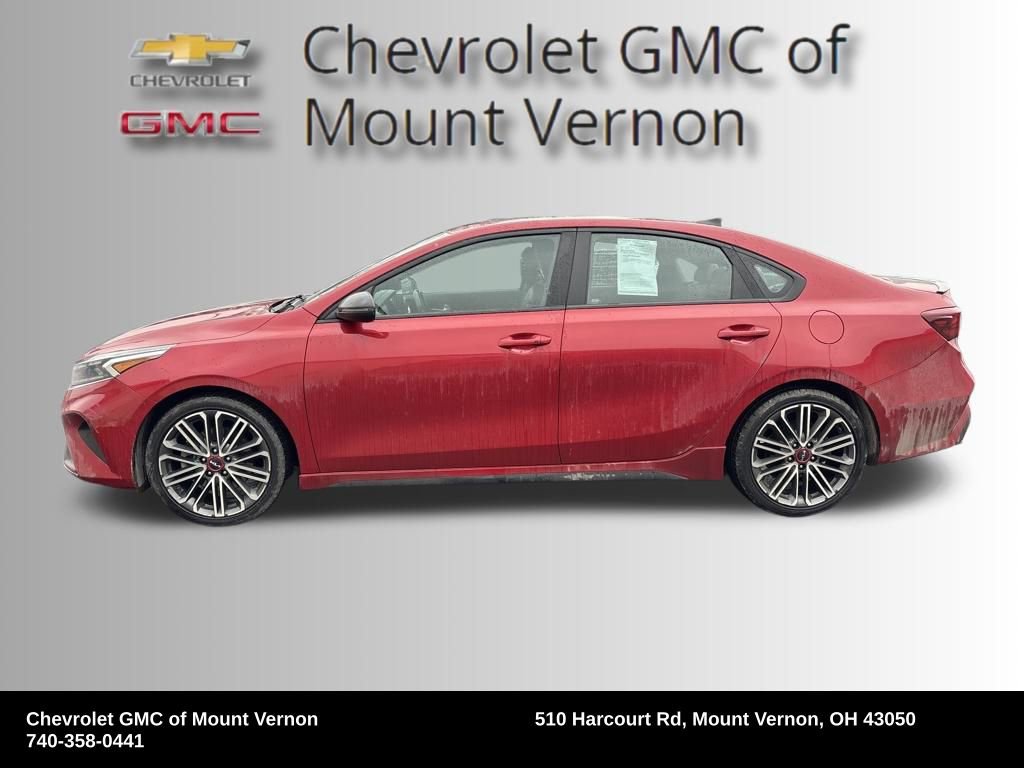 Used 2022 Kia Forte GT image 2