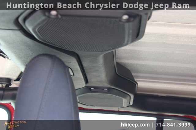 Used 2023 Jeep Wrangler Sport S image 34
