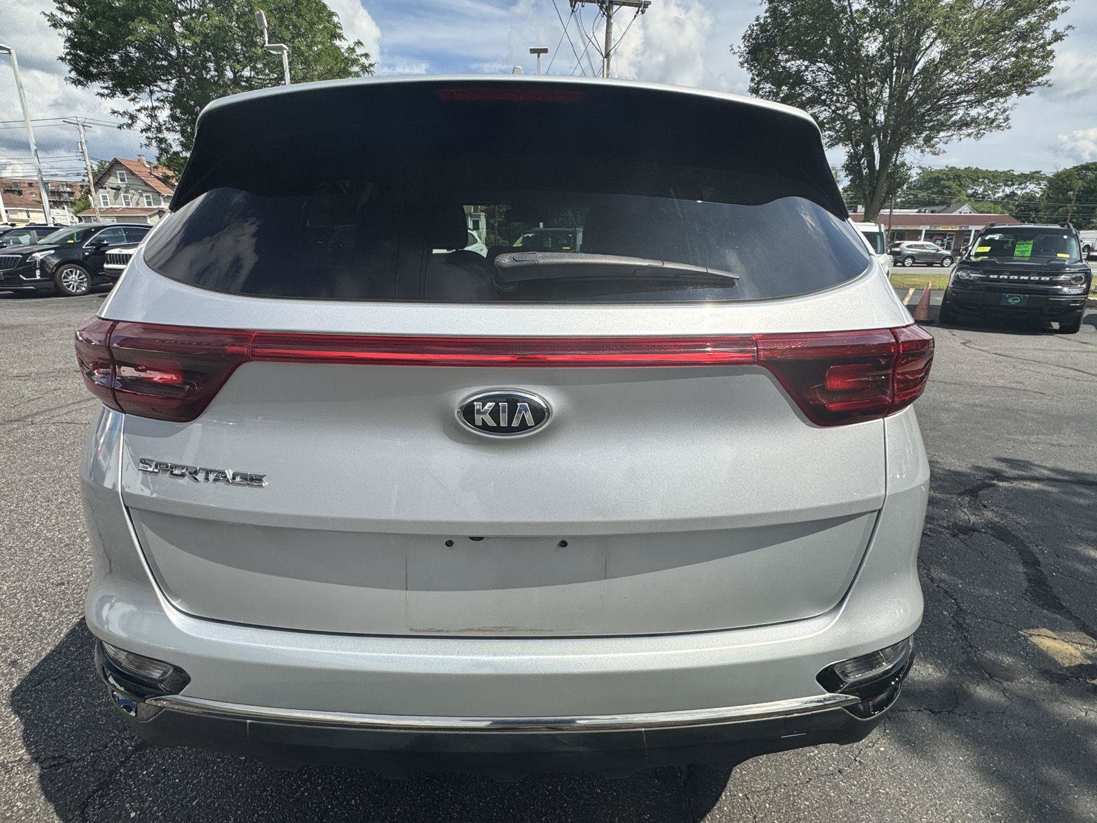 Used 2020 Kia Sportage LX w/ LX Popular Package AWD/4WD image 6