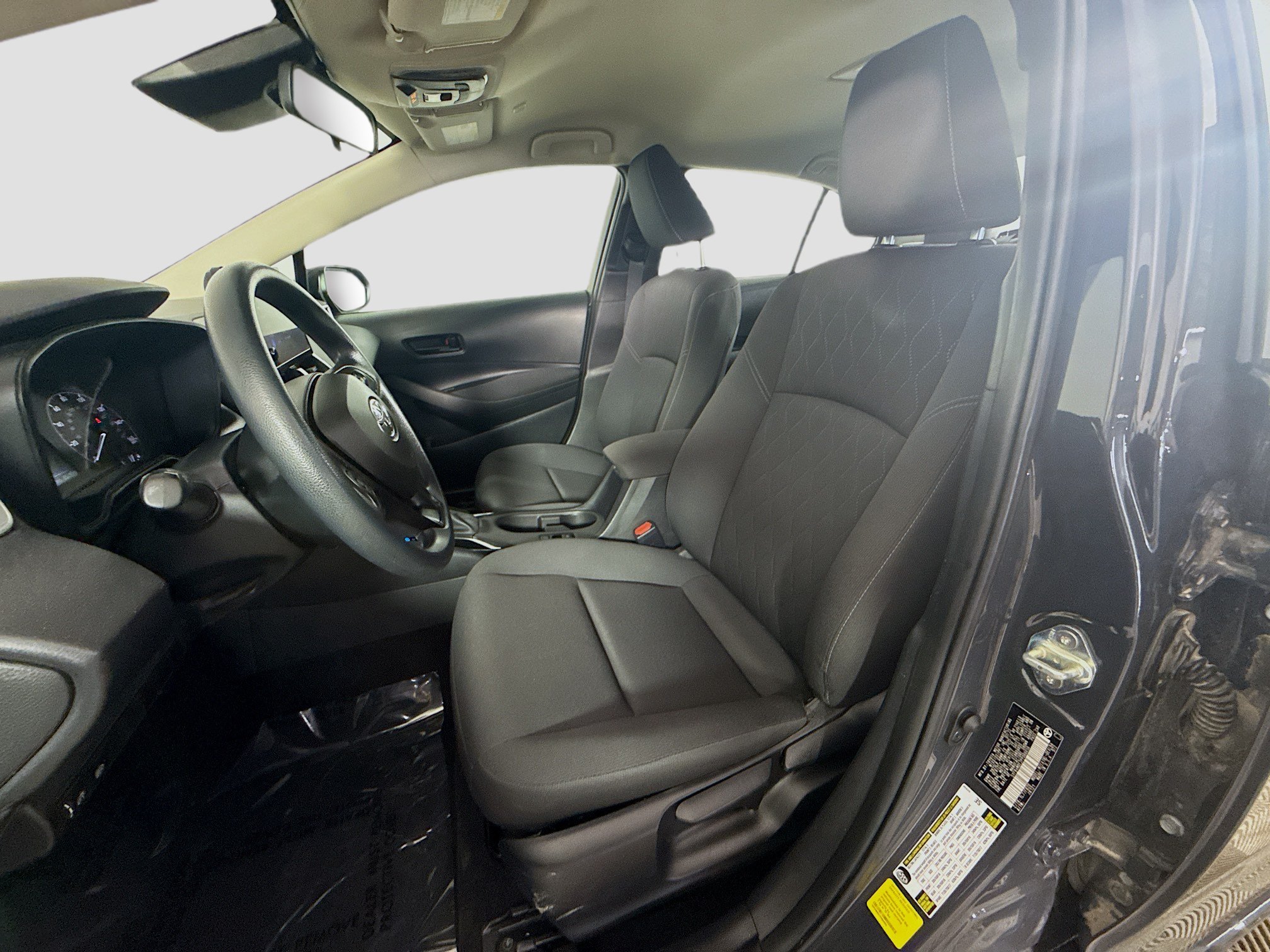 Used 2023 Toyota Corolla LE FWD image 21