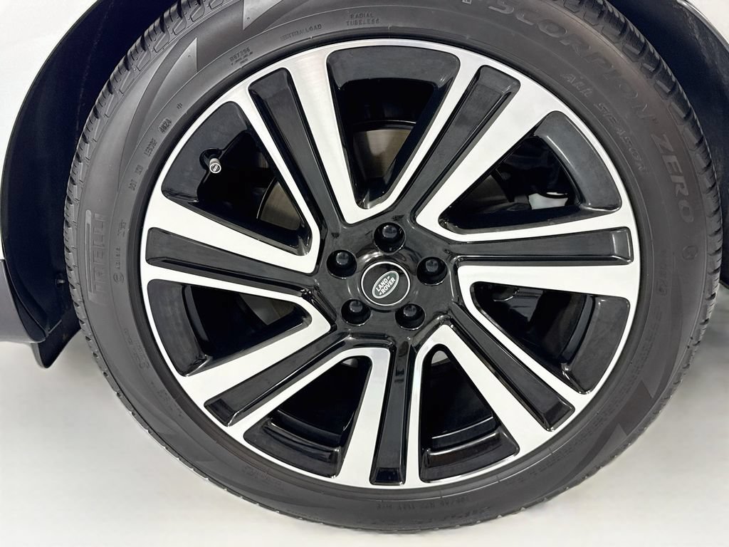 Used 2023 Land Rover Range Rover SE AWD/4WD image 31