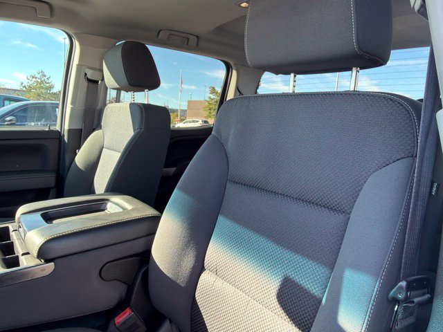 Used 2018 Chevrolet Silverado 1500 LT w/ All Star Edition AWD/4WD image 14