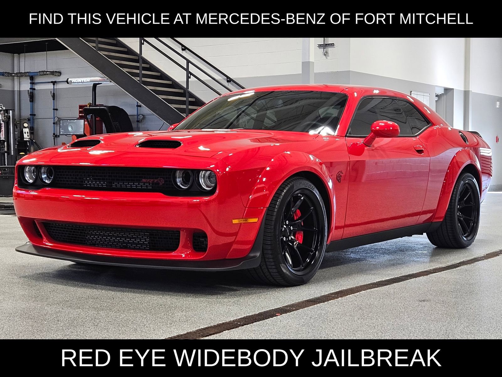 Used 2023 Dodge Challenger SRT Hellcat image 1