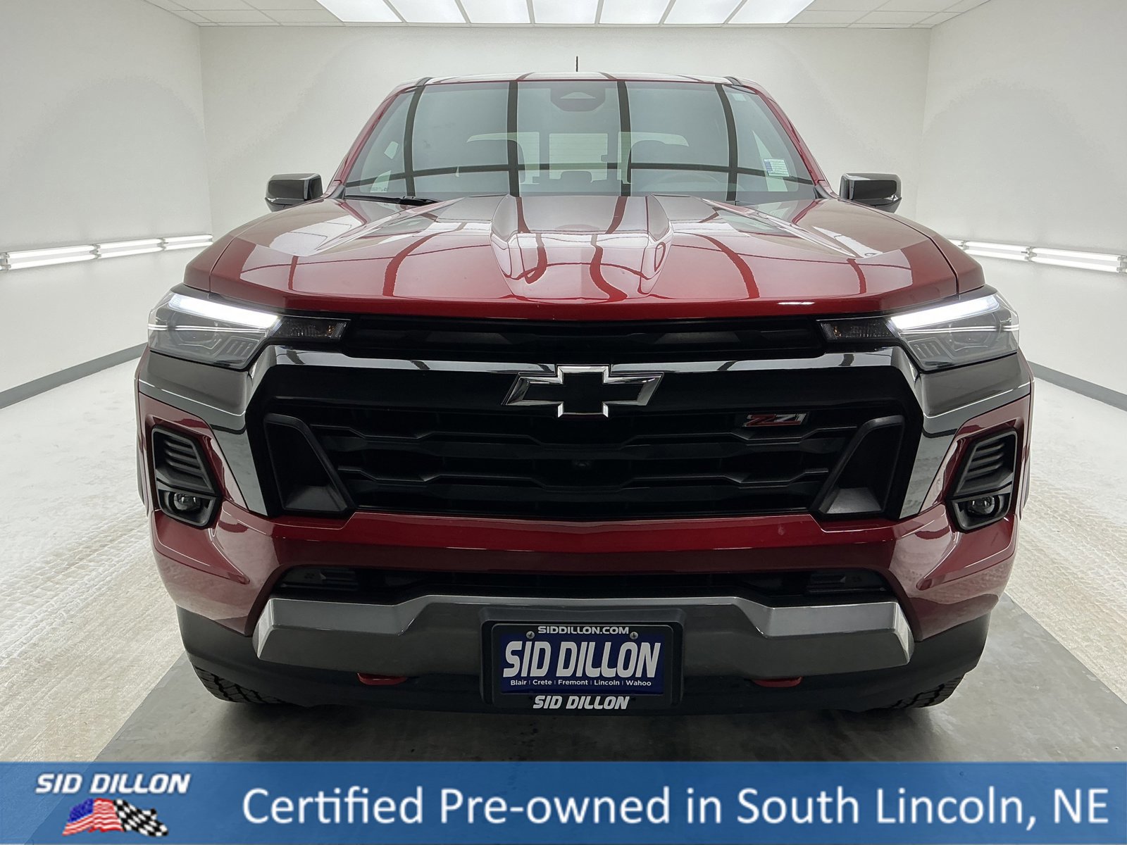 Used 2023 Chevrolet Colorado Z71 w/ Z71 Convenience Package 2 image 2