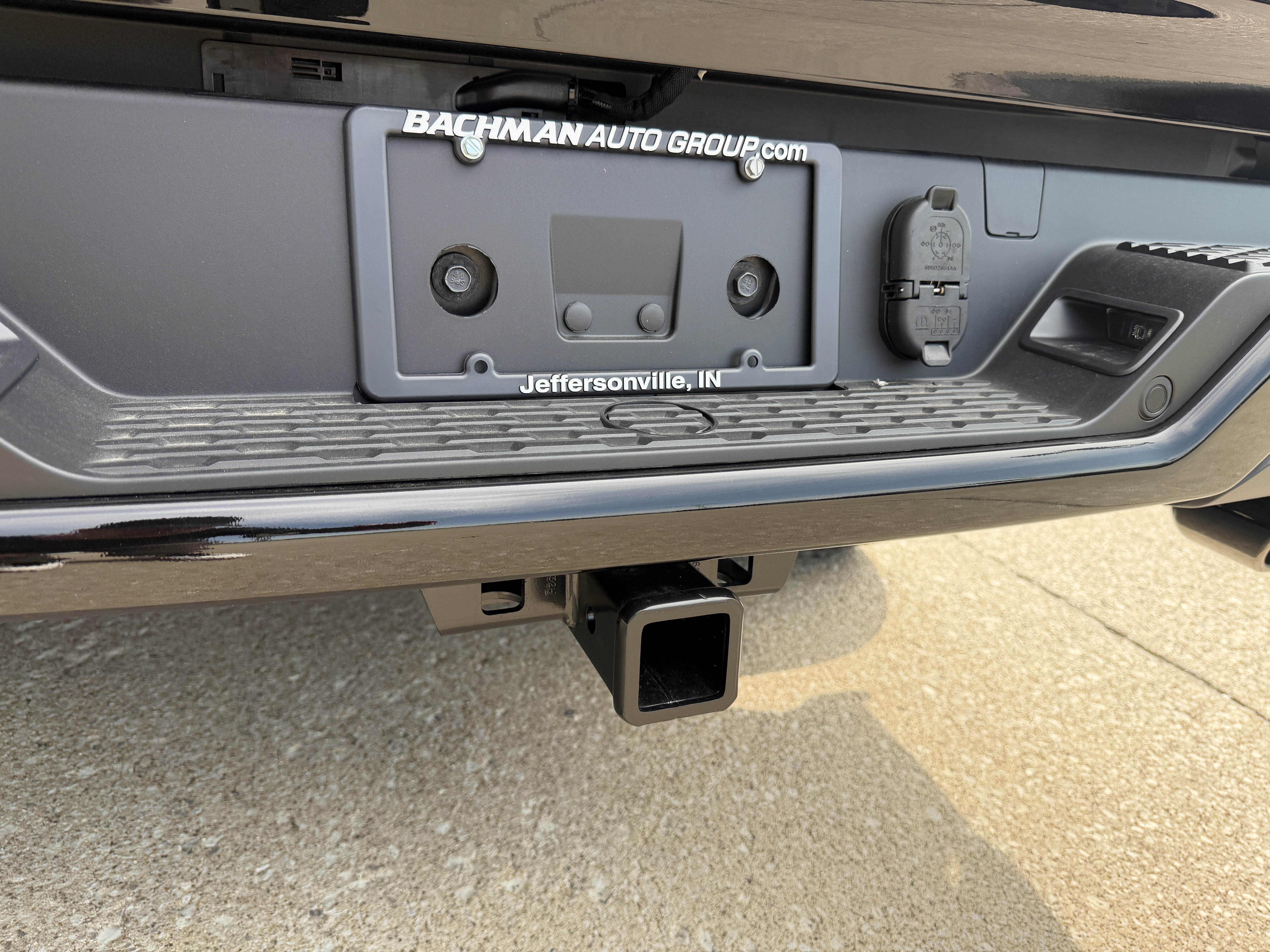 New 2026 RAM 1500 Laramie w/ Night Edition AWD/4WD image 11