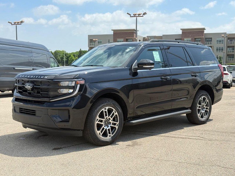 New 2026 Ford Expedition Active AWD/4WD image 9