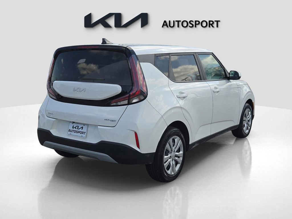 Certified 2023 Kia Soul LX image 8