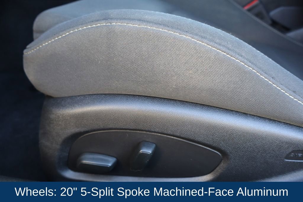 Used 2017 Chevrolet Camaro LT w/ RS Package image 11