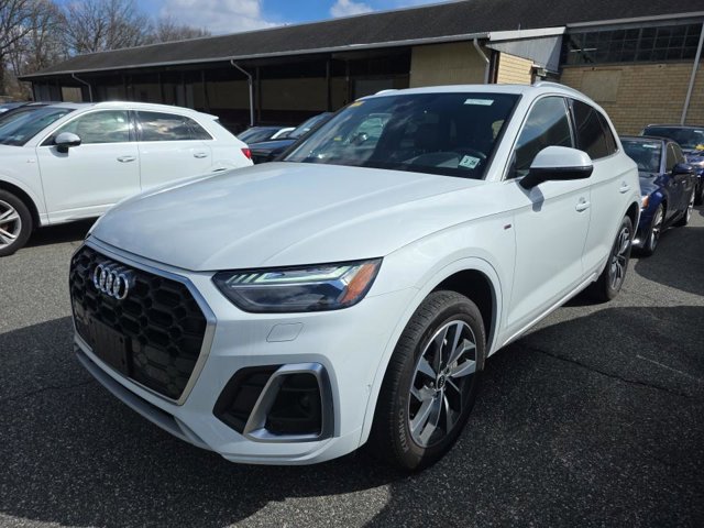 Used 2023 Audi Q5 2.0T Prestige w/ Prestige Package image 15