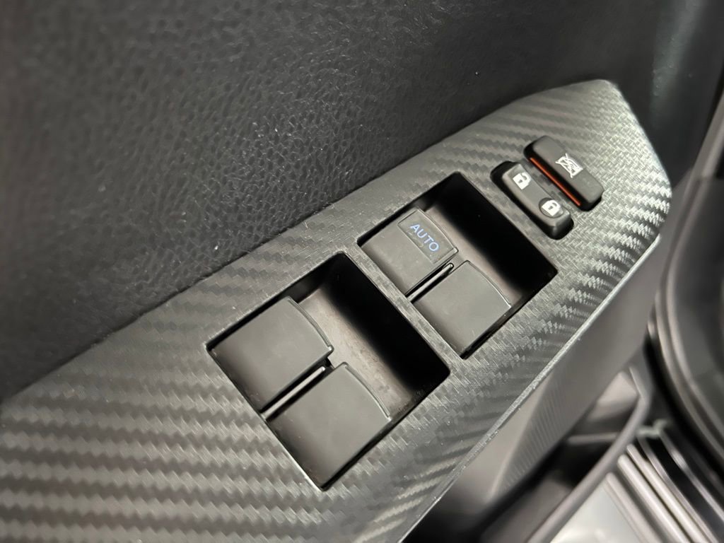 Used 2015 Toyota RAV4 XLE image 37