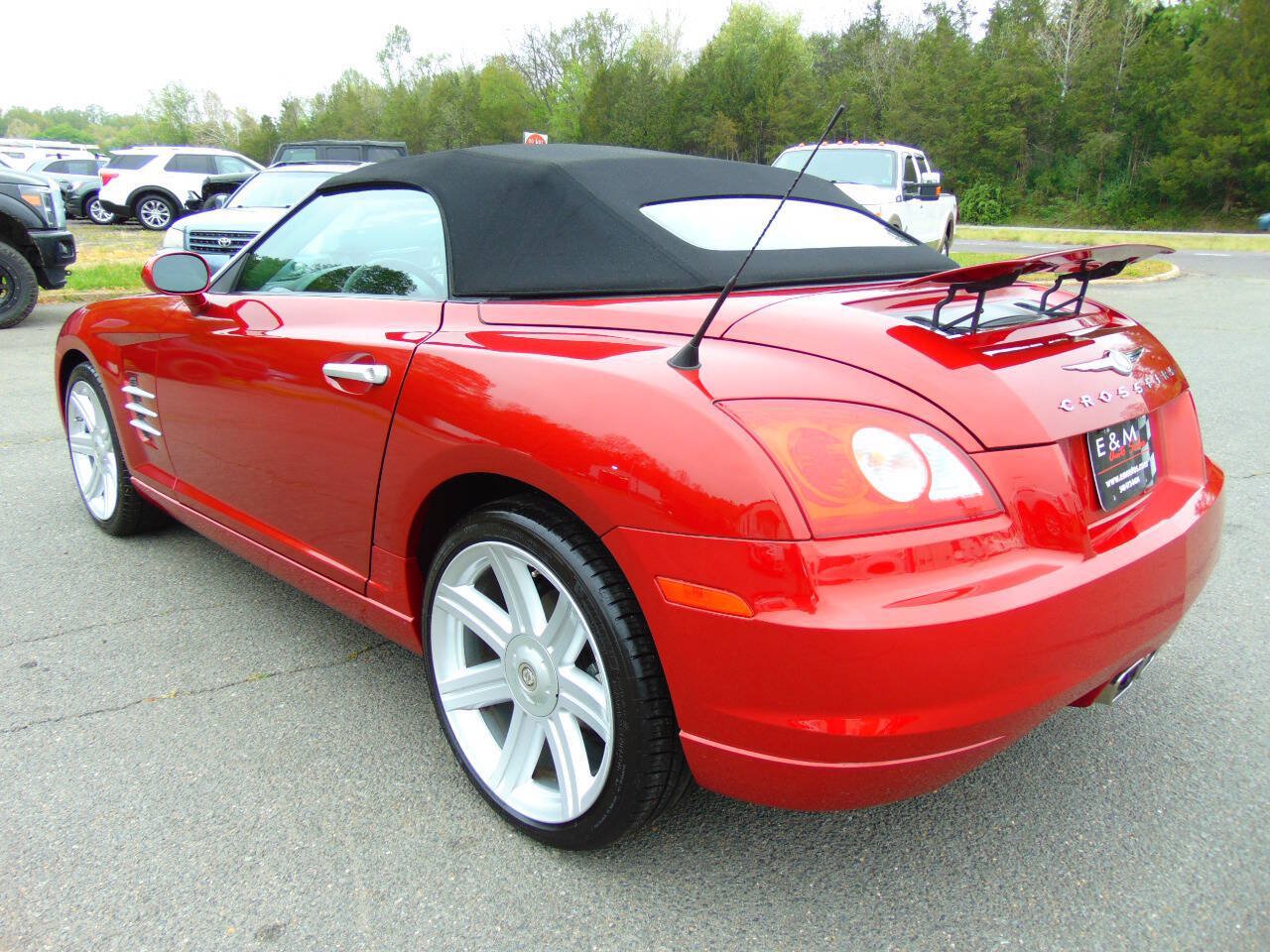Used 2005 Chrysler Crossfire Limited RWD image 28