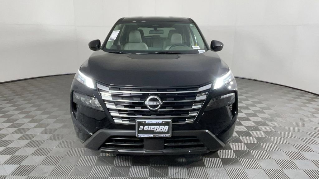 New 2025 Nissan Rogue SV image 9