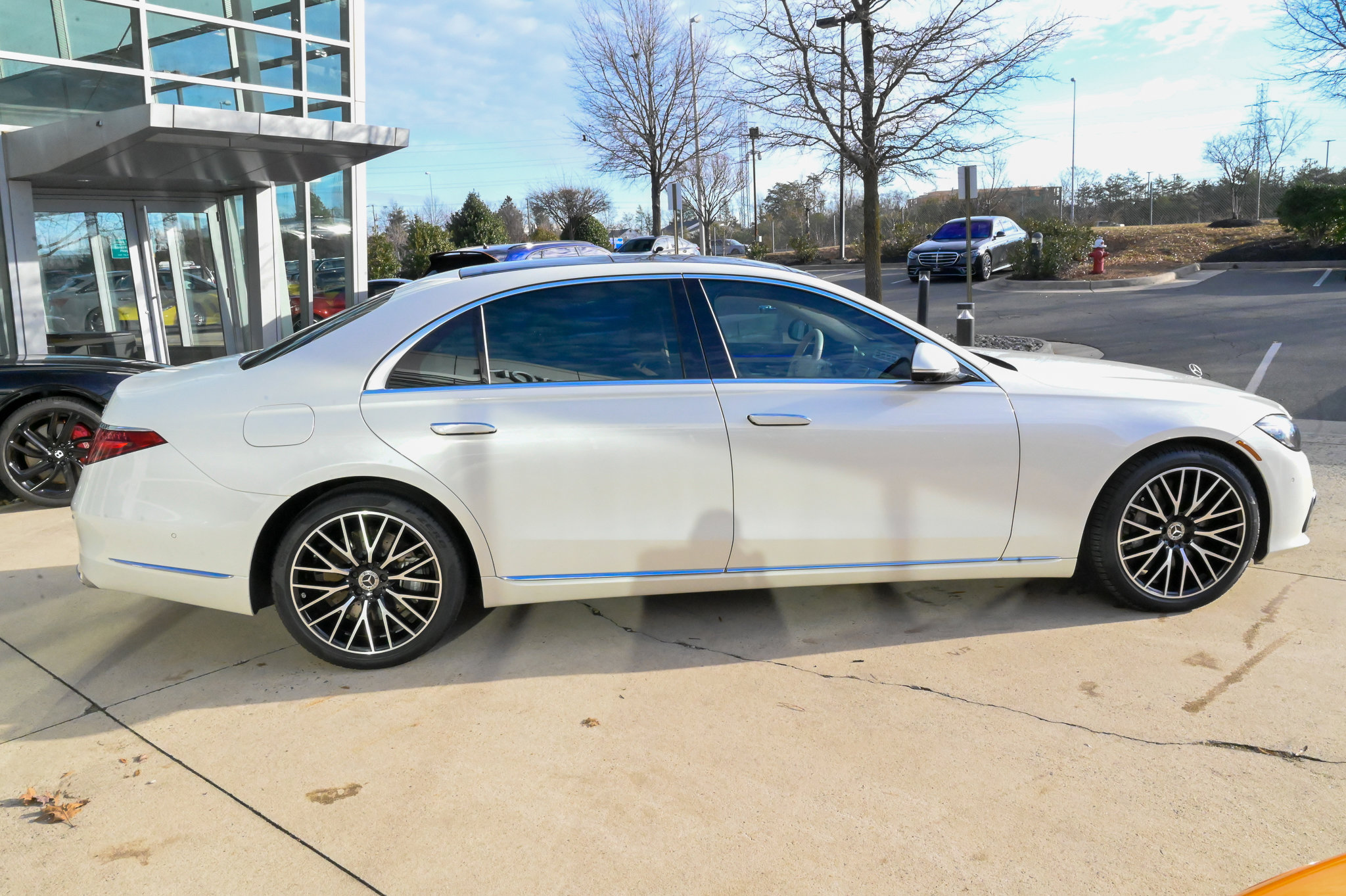 Used 2022 Mercedes-Benz S 580 4MATIC Sedan image 4
